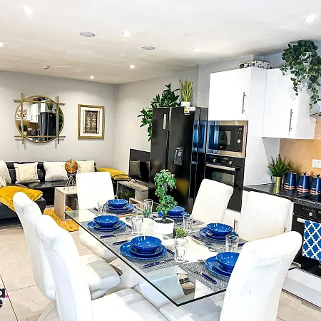 Guest house Kunda House Selly Oak Birmingham