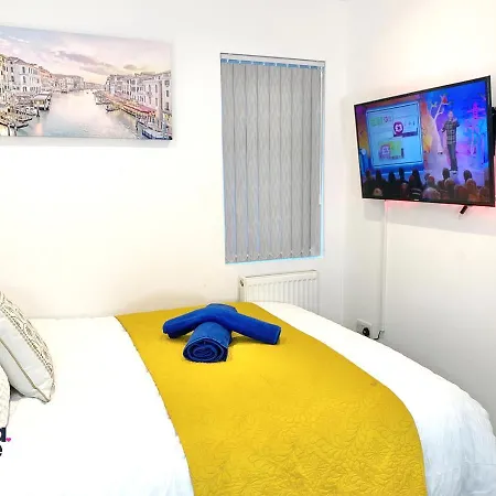 Guest house Kunda House Selly Oak Birmingham